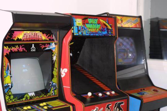 arcade games table